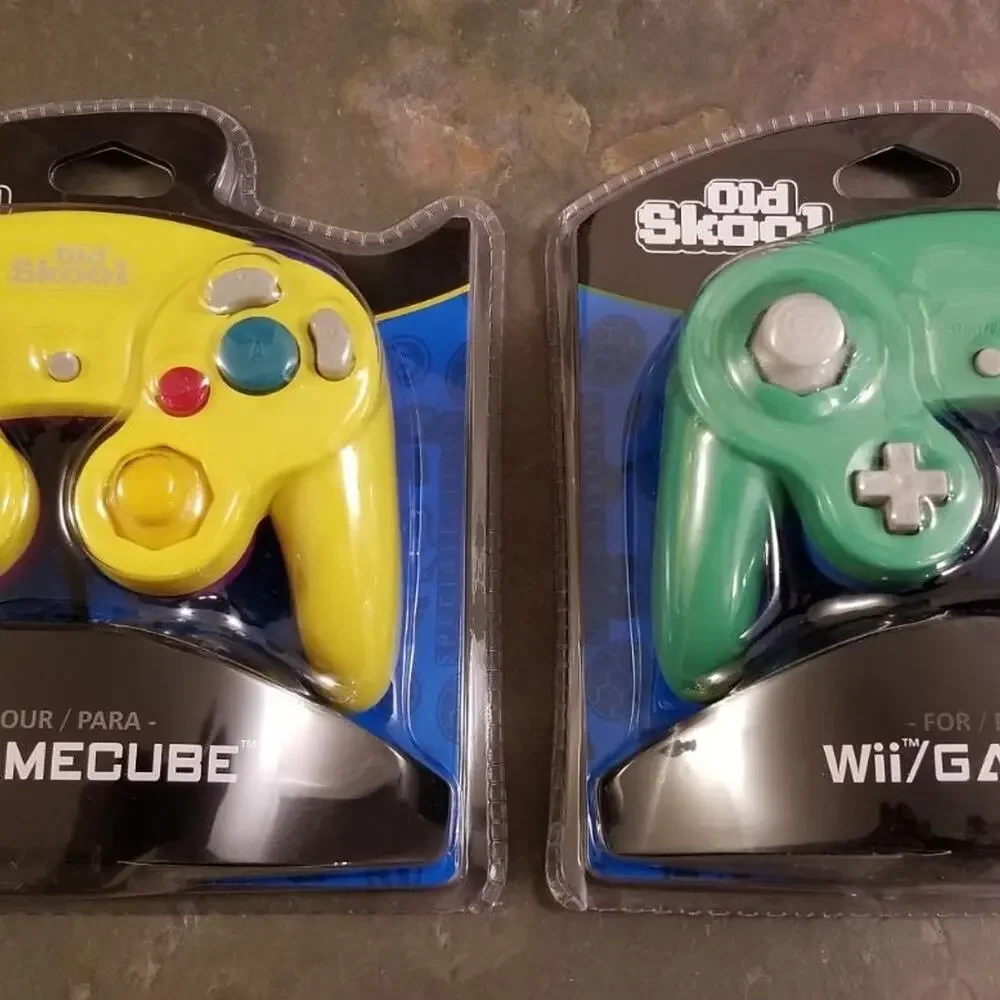 2 Gamecube Controllers - Yellow & Green (NEW) - Nintendo - Old Skool